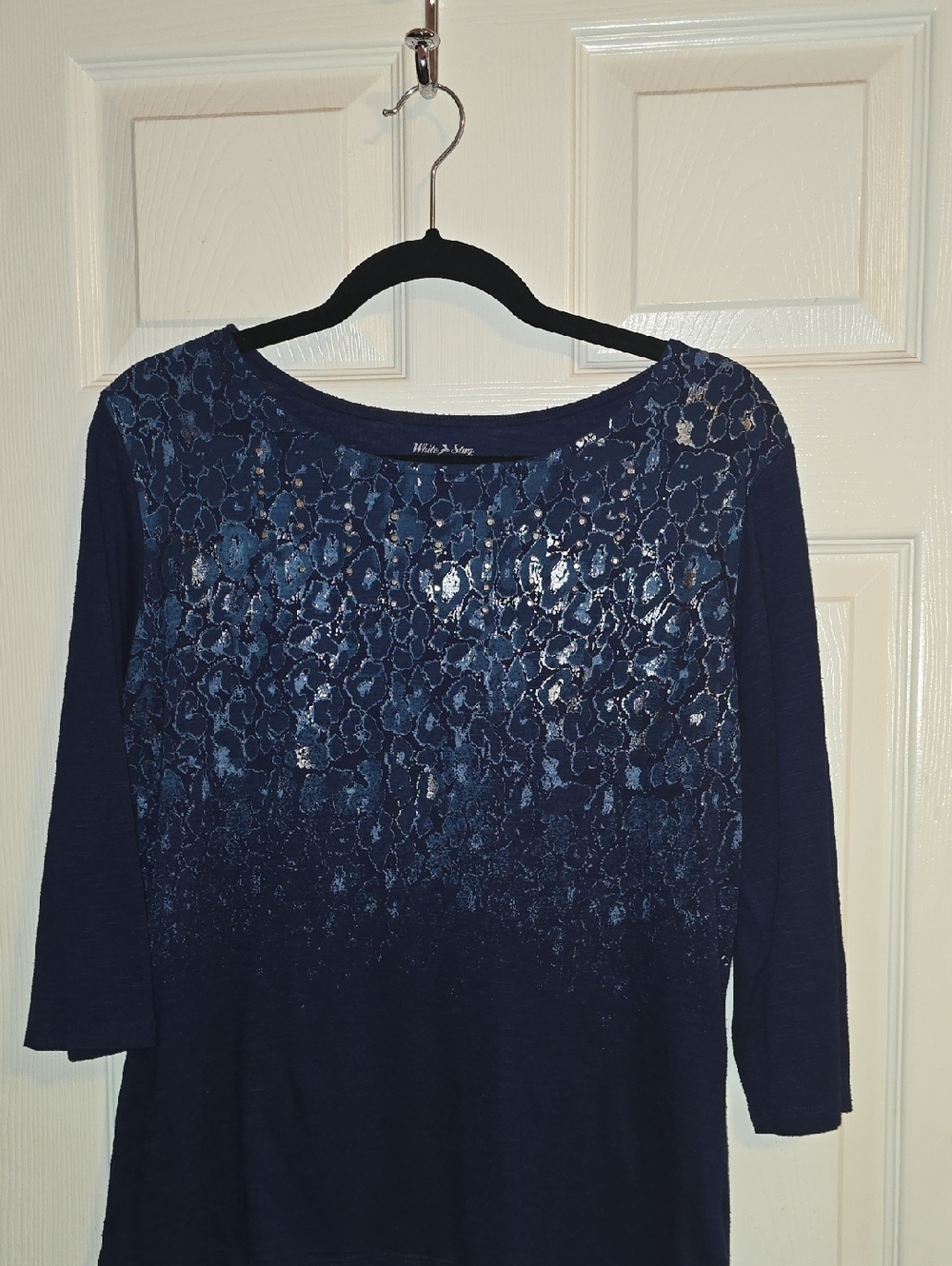 White‎ Stag Navy Lace-Front Long Sleeve Top